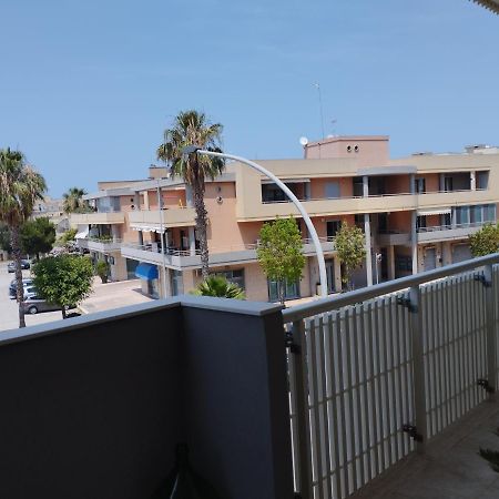 Da Luigi Locazioni Brevi Turistiche Bed & Breakfast Monopoli Eksteriør bilde