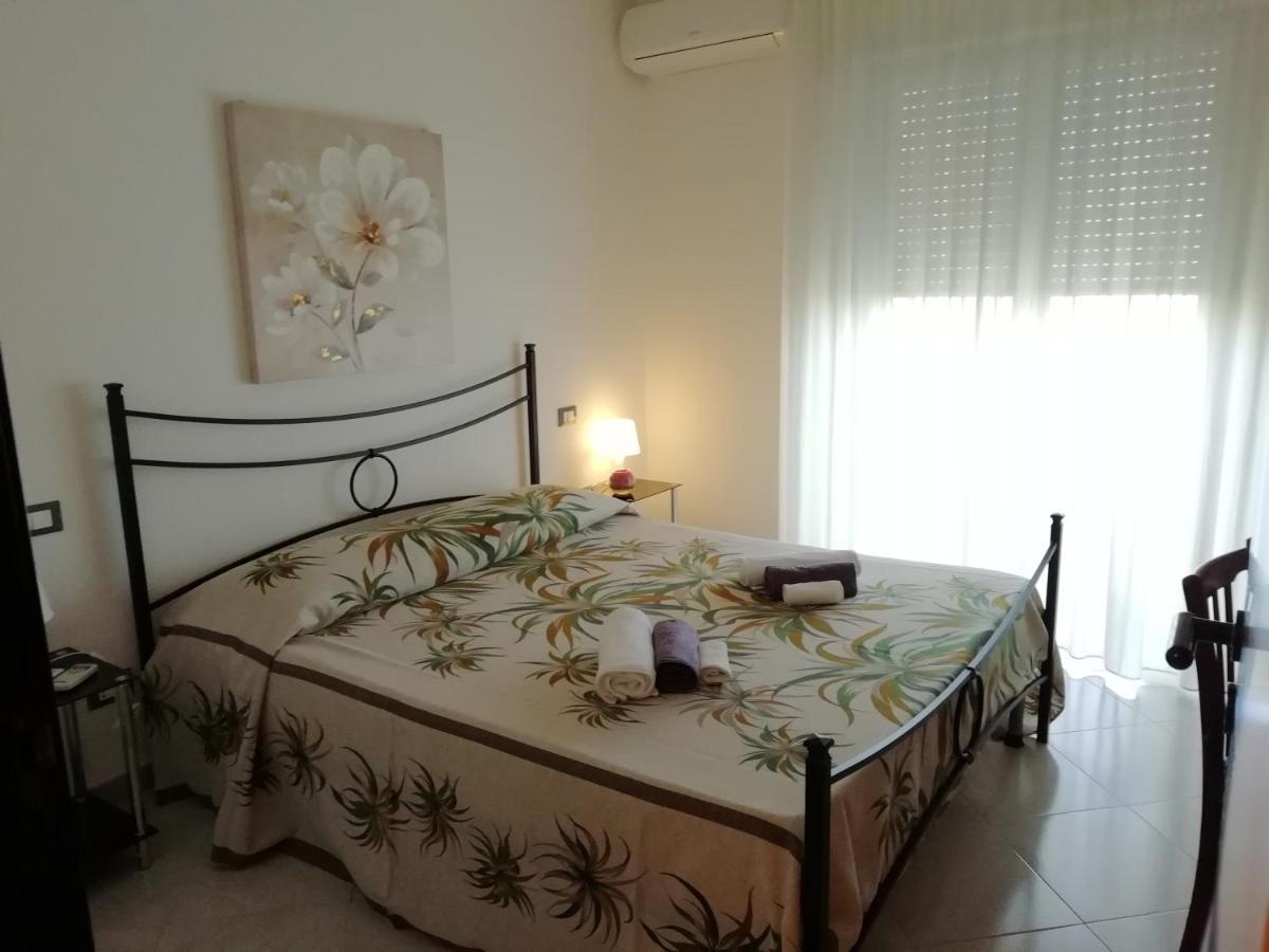 Da Luigi Locazioni Brevi Turistiche Bed & Breakfast Monopoli Eksteriør bilde